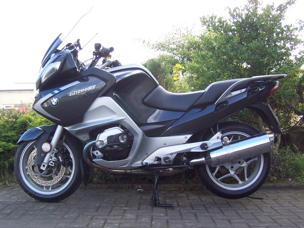Used 2010 bmw r1200rt for sale canada